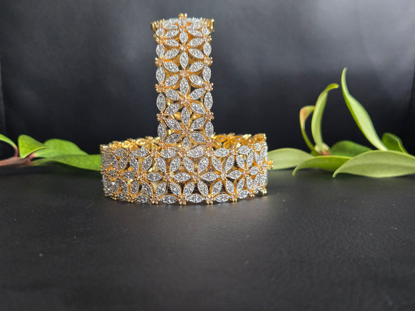 Elegant Floral Bangle