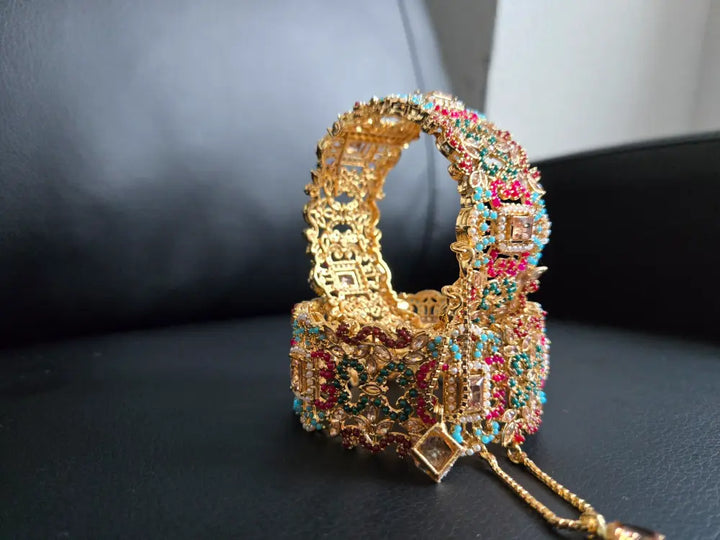Navrattan Elegance Bangle - Hoor Jewels