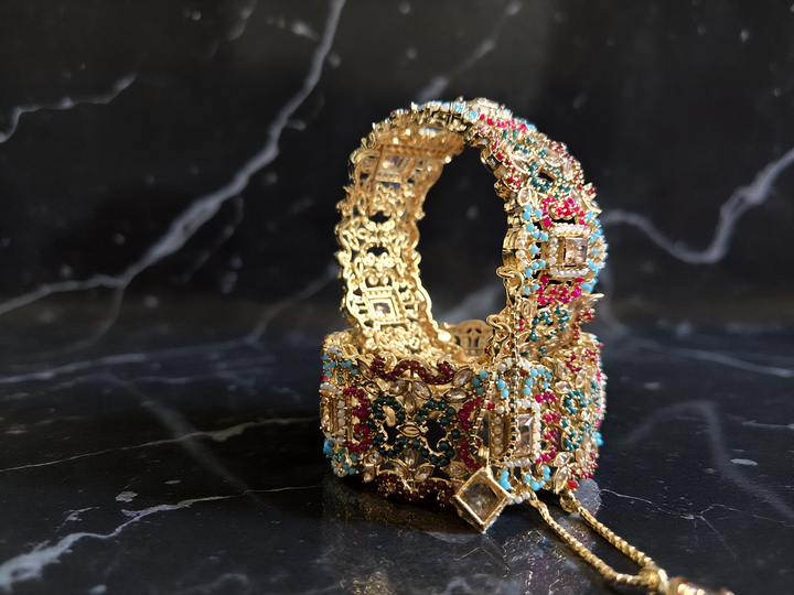 Navrattan Elegance Bangle - Hoor Jewels