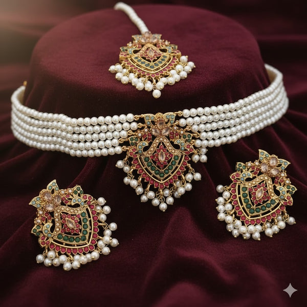 Maharani choker set ( champagne)